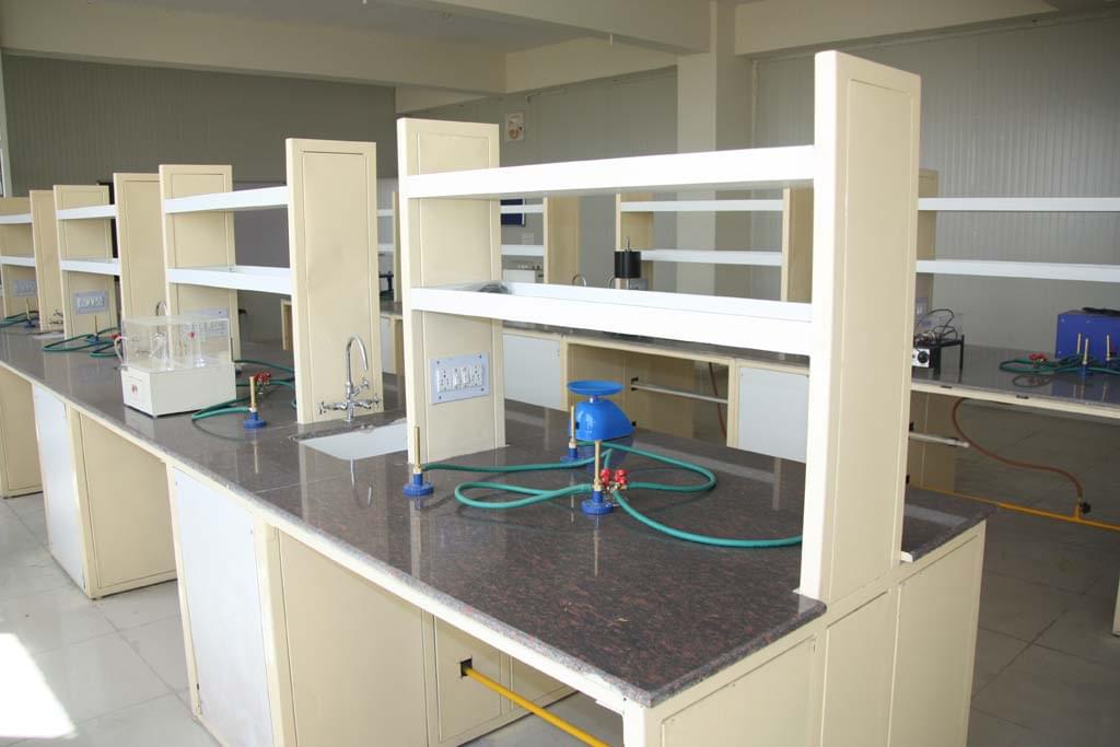 INMANTEC Institutions Ghaziabad Laboratory photo 6